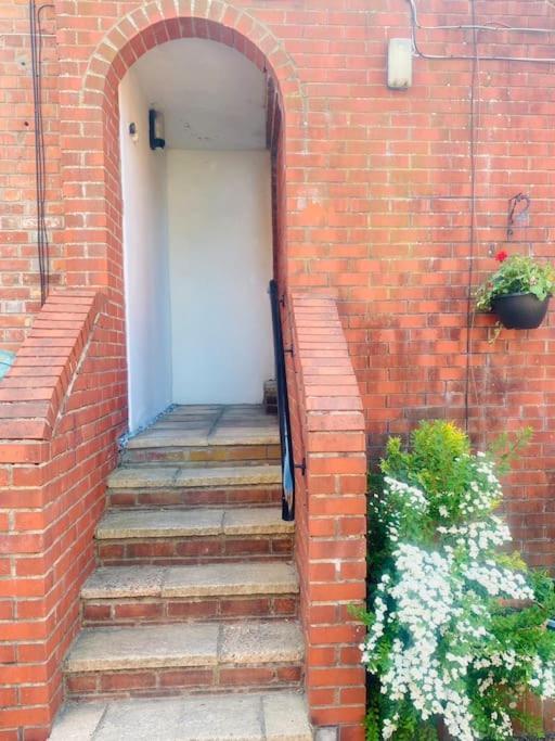City Centre Riverside Apartment Winchester Kültér fotó